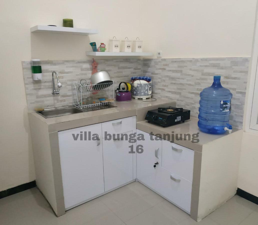 Villa Syariah Bunga Tanjung 16 Batu  Bagian luar foto