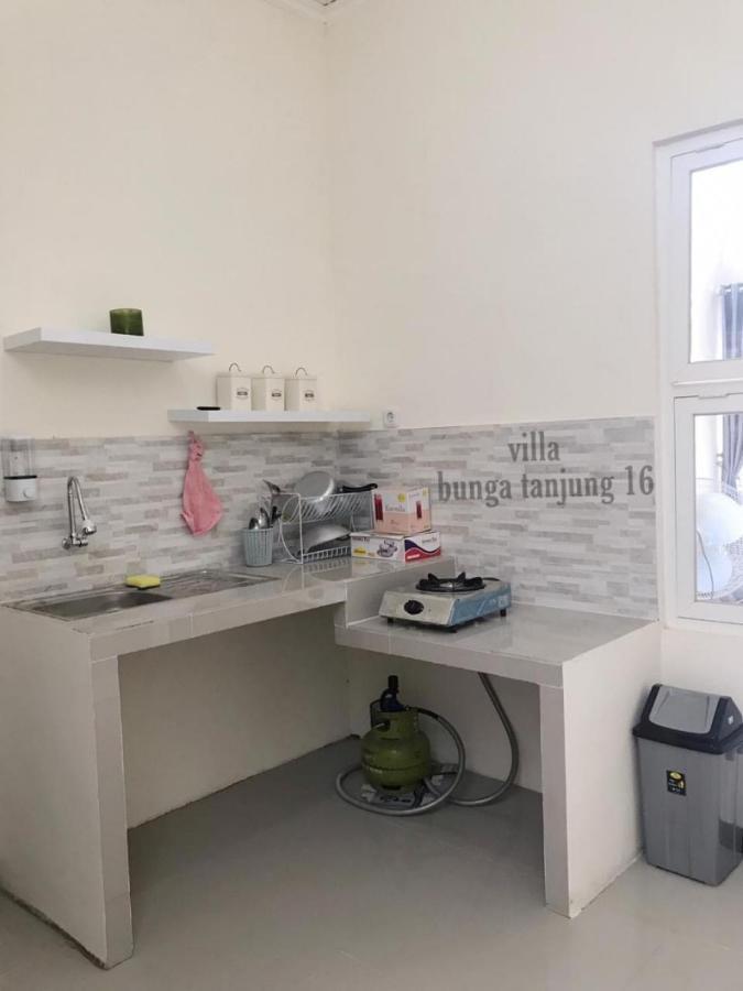 Villa Syariah Bunga Tanjung 16 Batu  Bagian luar foto