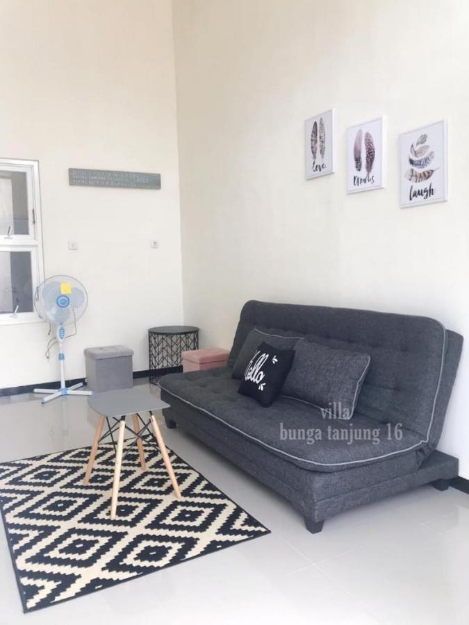Villa Syariah Bunga Tanjung 16 Batu  Bagian luar foto